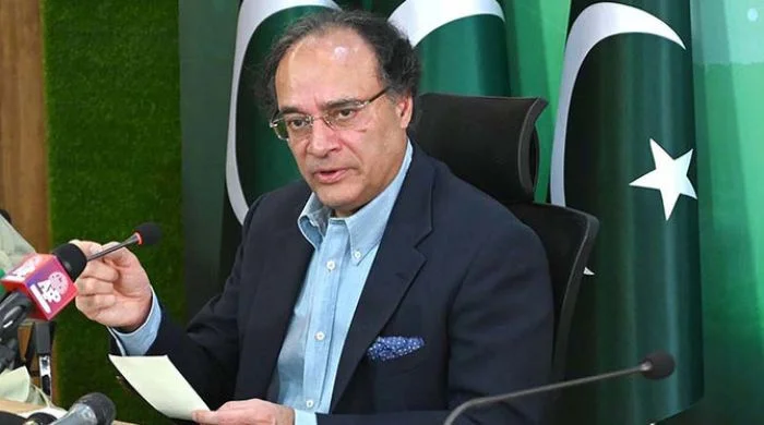 Government Weighs Four-Day Workweek as Fuel Supply Risks Rise