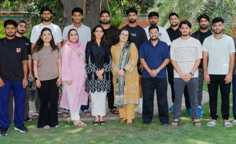 Beaconhouse Brings Communication Expertise to Pakistan’s Cricketers